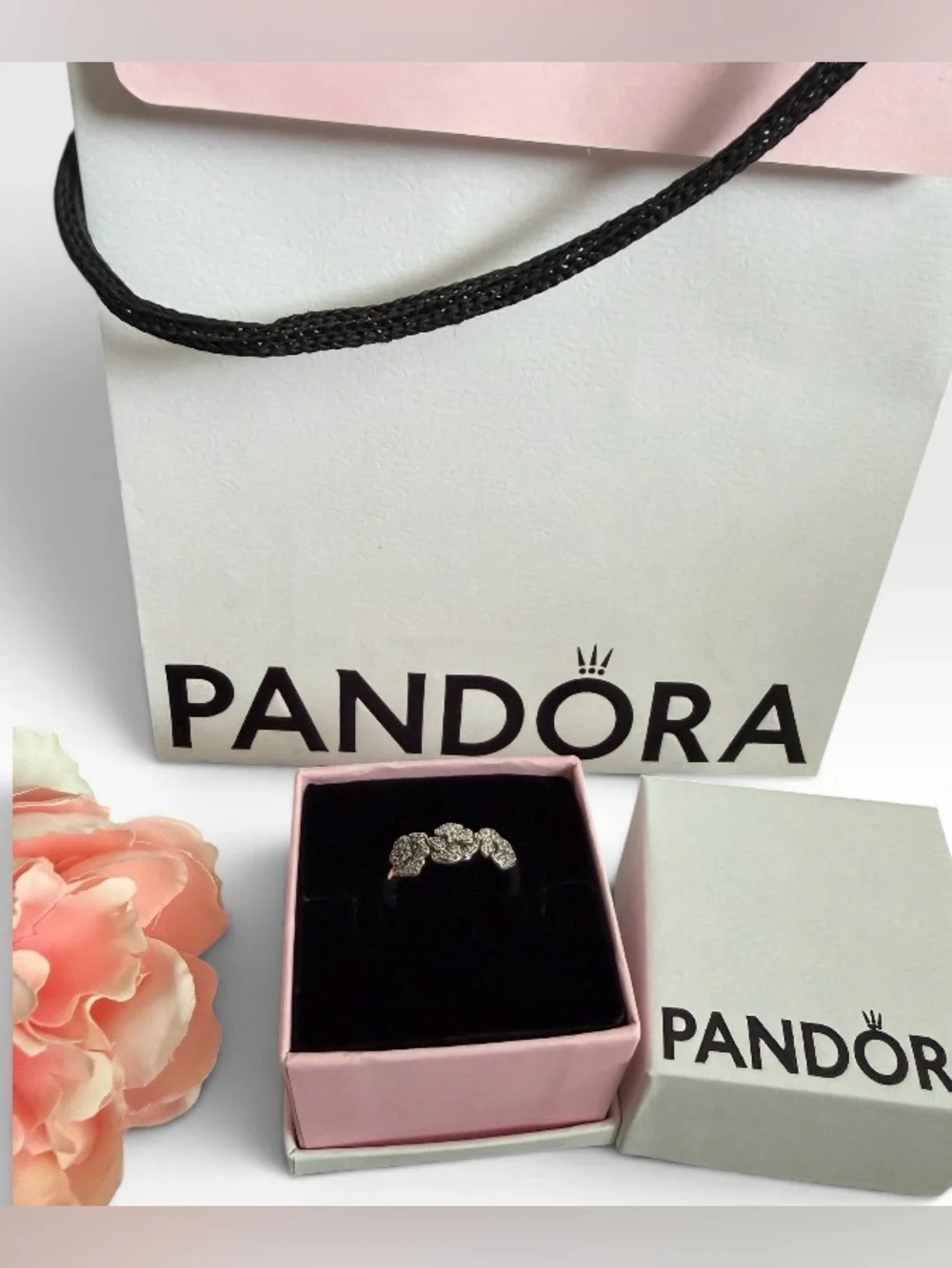 Pandora authentic ring
